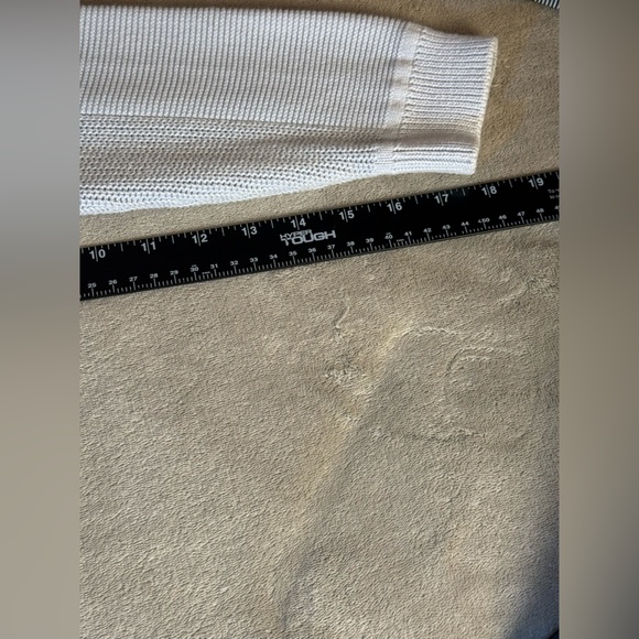 Brochu Walker Like NWOT Light Gray Cotton Knit Luxury Crew Neck Sweater Small - Picture 9 of 10